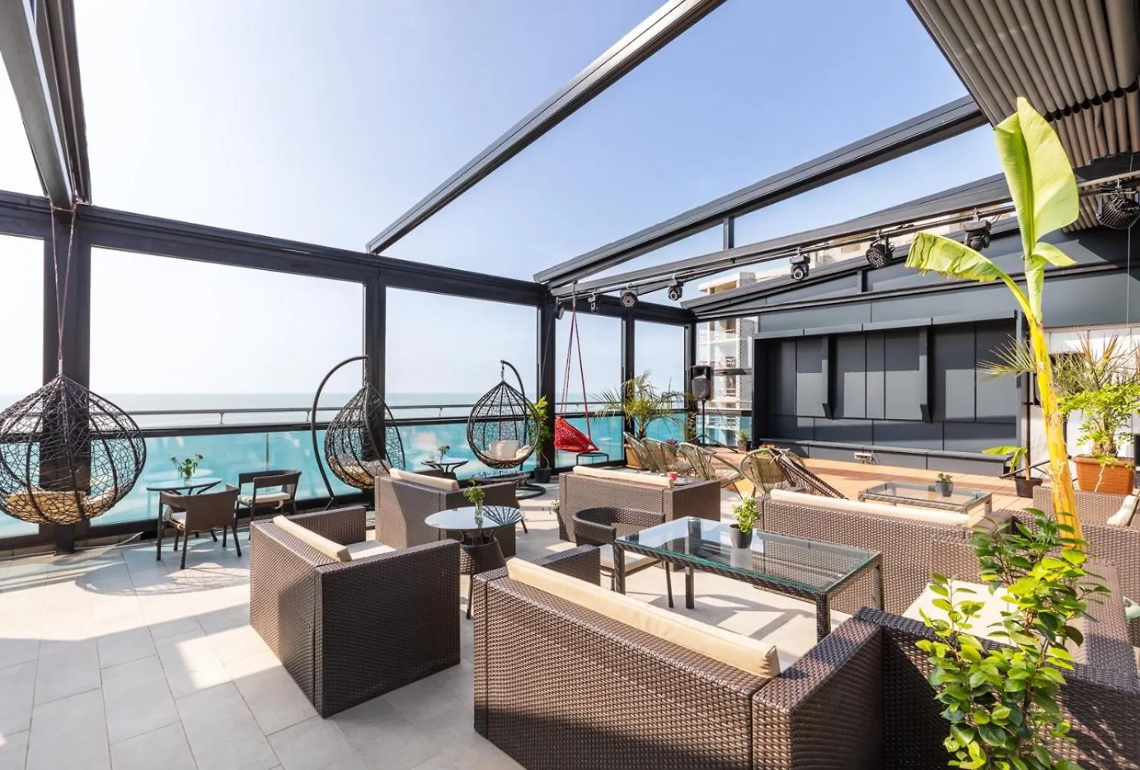 Sunset Vibes Apartment Batumi
